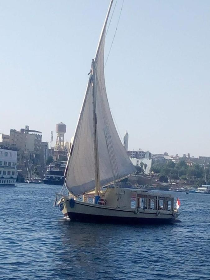 Nile Felucca Adventure Hotel Aswan Ngoại thất bức ảnh