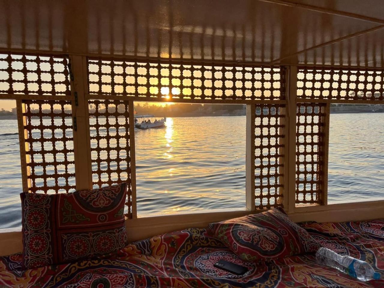 Nile Felucca Adventure Hotel Aswan Ngoại thất bức ảnh