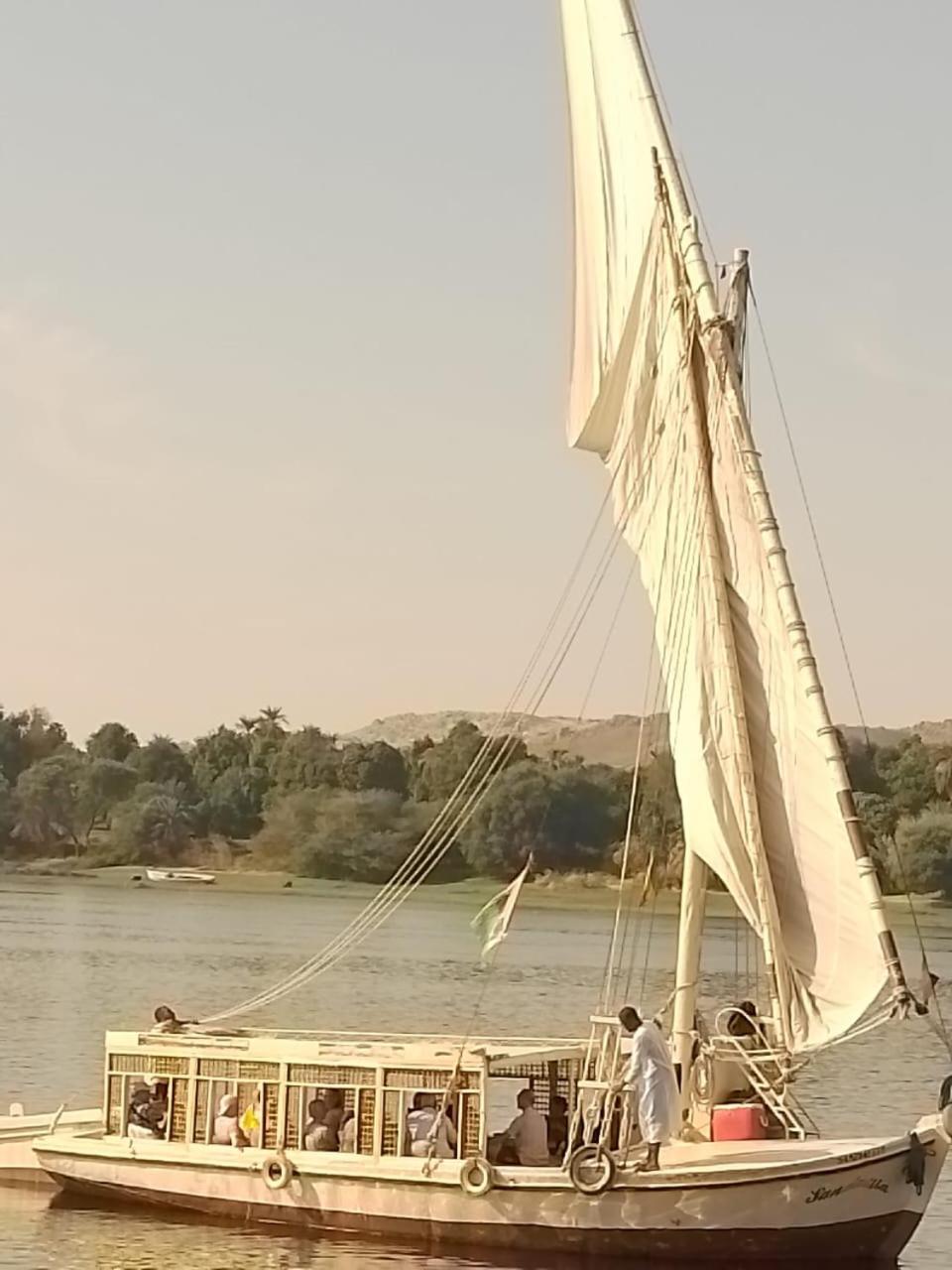Nile Felucca Adventure Hotel Aswan Ngoại thất bức ảnh